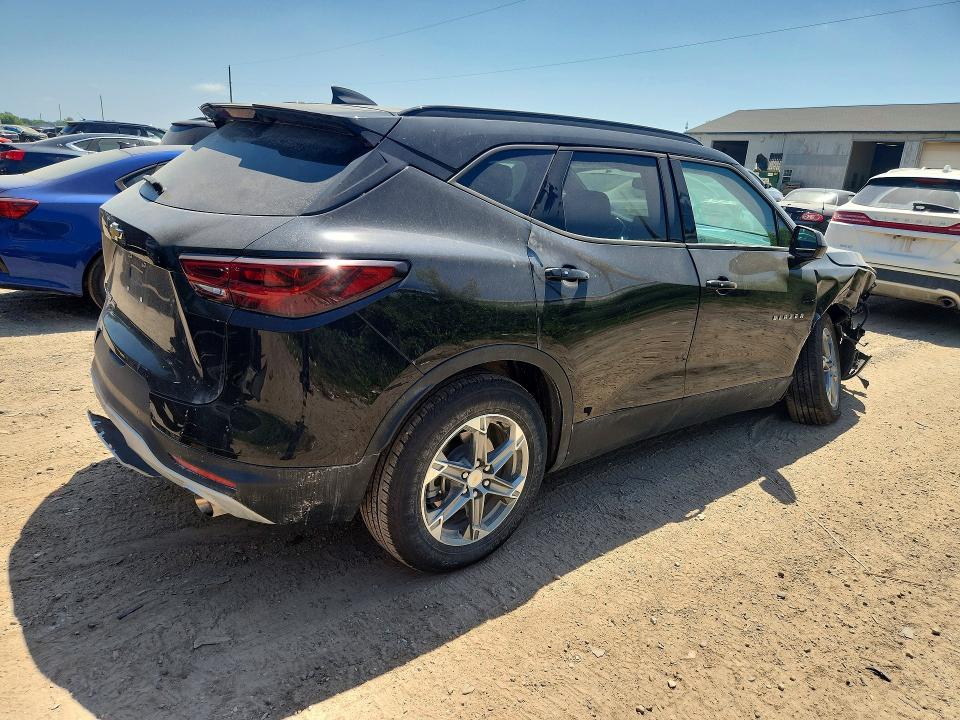 Продажа на аукционе авто 2024 Chevrolet Blazer, vin: 3GNKBHR40RS206049, номер лота: 59143216