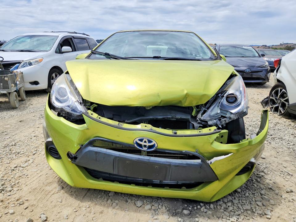 Продажа на аукционе авто 2015 Toyota Prius C, vin: JTDKDTB39F1091925, номер лота: 62052086