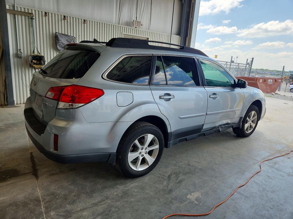 61191026 :رقم المزاد ، 4S4BRCLC4D3223616 vin ، 2013 Subaru Outback مزاد بيع