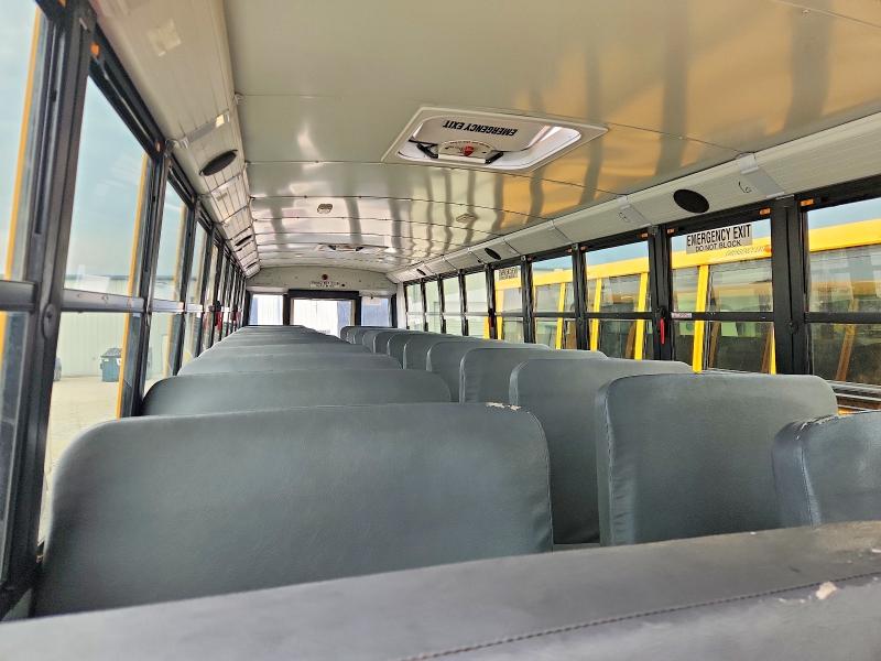 60885306 :رقم المزاد ، 4UZABRDTXCCBK4978 vin ، 2012 Thomabuses Bus مزاد بيع