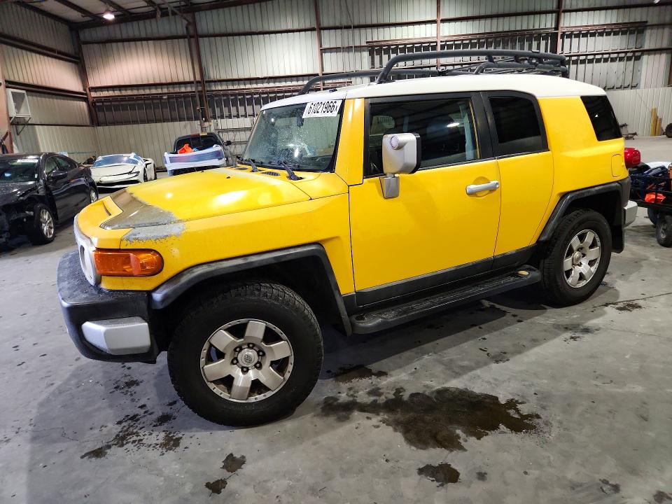 Auction sale of the 2008 Toyota Fj Cruiser, vin: JTEZU11F08K007451, lot number: 61021966