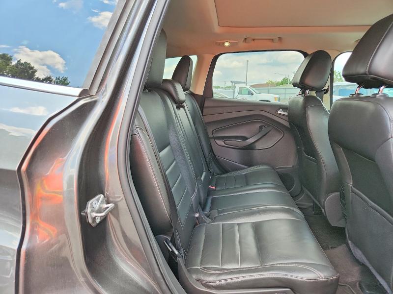 2015 Ford Escape მანქანა იყიდება აუქციონზე, vin: 1FMCU9G93FUB22844, აუქციონის ნომერი: 63028106