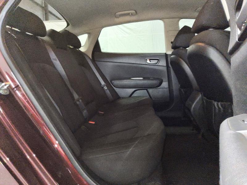 Продажа на аукционе авто 2017 Kia Optima, vin: 5XXGT4L32HG126079, номер лота: 73342915