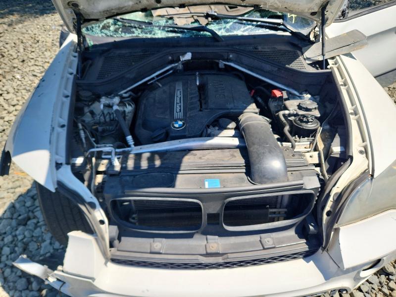 62448016 :رقم المزاد ، 5UXZV4C5XBL414653 vin ، 2011 Bmw X5 مزاد بيع