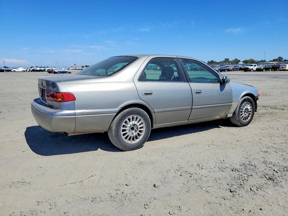 Продажа на аукционе авто 2000 Toyota Camry, vin: JT2BG22K0Y0512456, номер лота: 60034326