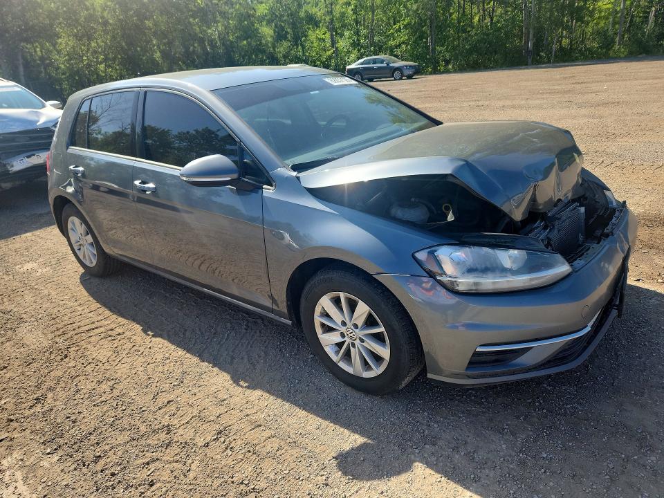62057126 :رقم المزاد ، 3VWB17AU4JM289413 vin ، 2018 Volkswagen Golf مزاد بيع