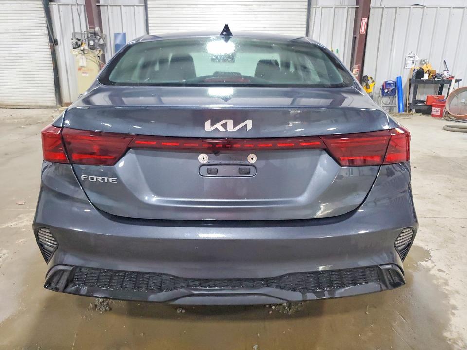 60935846 :رقم المزاد ، 3KPF24AD2PE662970 vin ، 2023 Kia Forte مزاد بيع