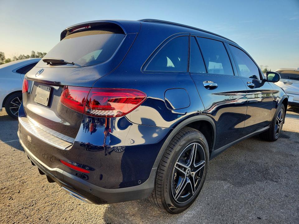 62493076 :رقم المزاد ، W1N0G8DB6LF784491 vin ، 2020 Mercedes-benz Glc مزاد بيع