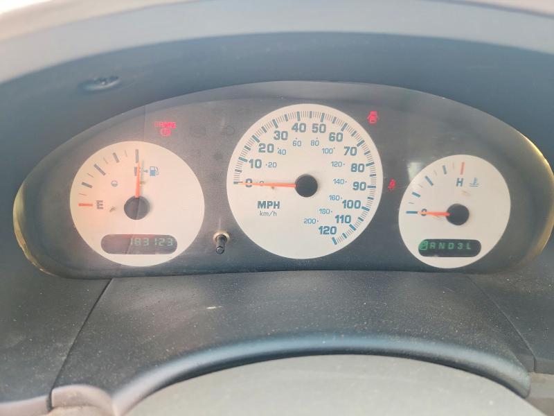 2002 Dodge Caravan მანქანა იყიდება აუქციონზე, vin: 1B4GP25B82B712454, აუქციონის ნომერი: 60777286
