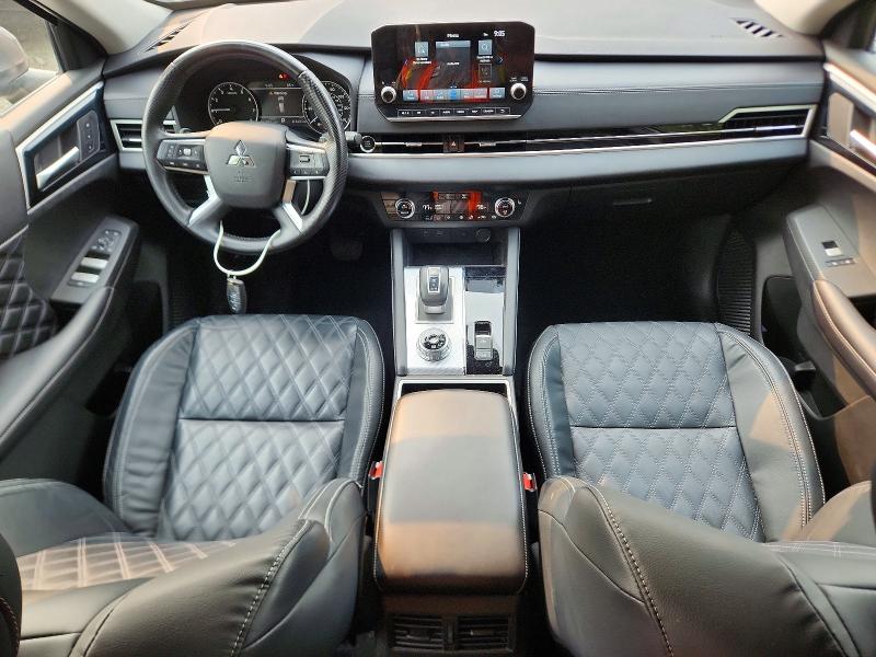61607126 :رقم المزاد ، JA4J4VA84NZ072925 vin ، 2022 Mitsubishi Outlander مزاد بيع
