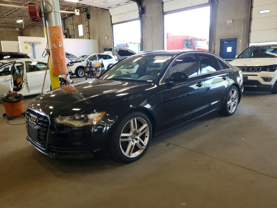 61376426 :رقم المزاد ، WAUGFAFC5FN035775 vin ، 2015 Audi A6 مزاد بيع