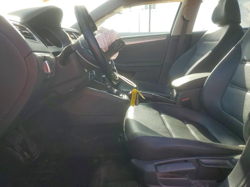 61112616 :رقم المزاد ، 3VWDB7AJ9HM217015 vin ، 2017 Volkswagen Jetta مزاد بيع