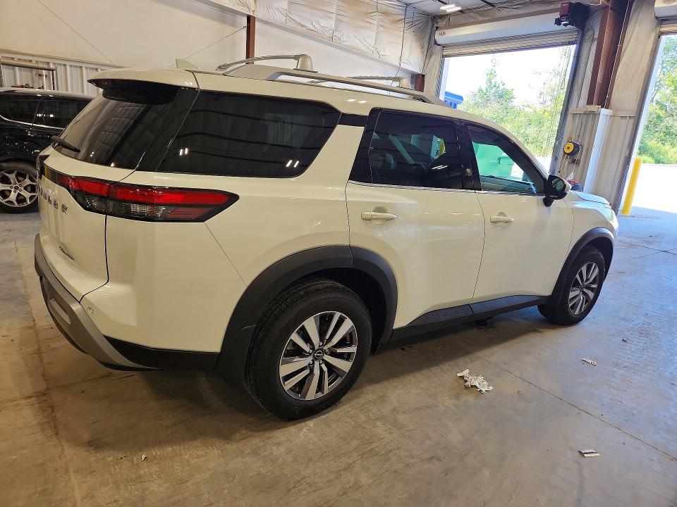 Продажа на аукционе авто 2022 Nissan Pathfinder, vin: 5N1DR3CC9NC206207, номер лота: 60882436