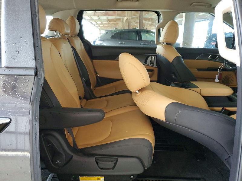 61047126 :رقم المزاد ، KNDNB4H30R6433902 vin ، 2024 Kia Carnival مزاد بيع