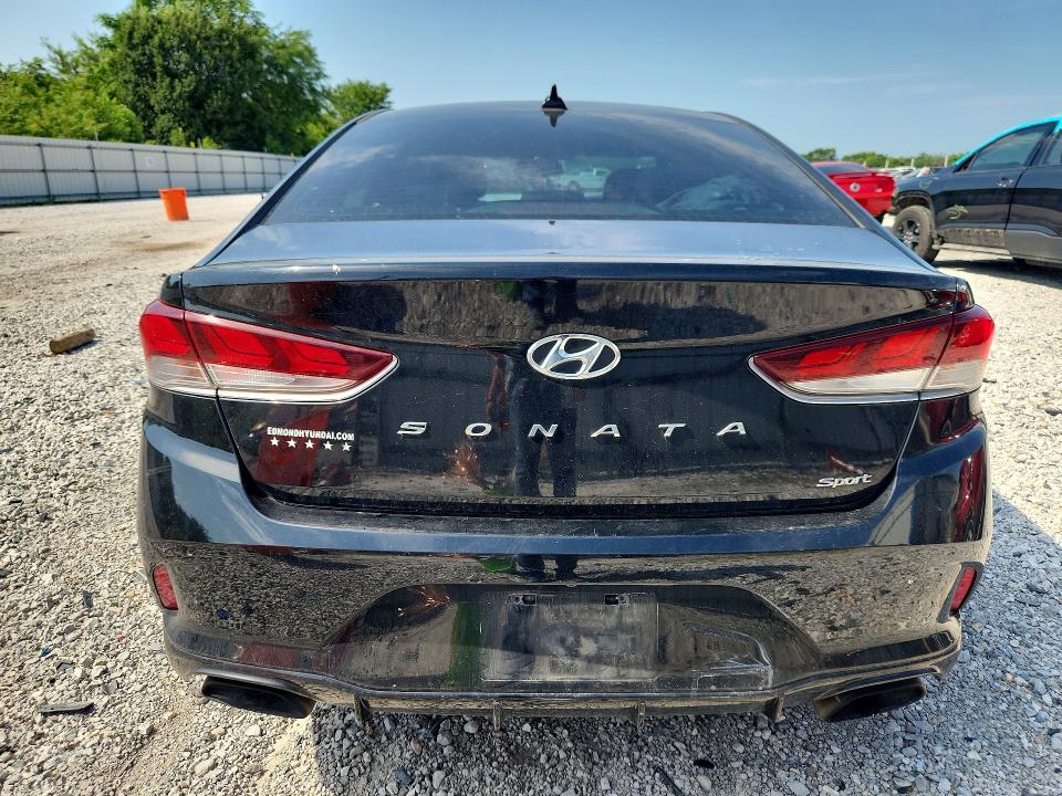 Auction sale of the 2018 Hyundai Sonata, vin: 5NPE34AF9JH703964, lot number: 59830746