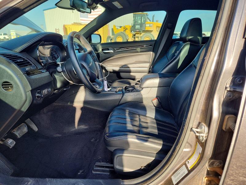 Продаж на аукціоні авто 2018 Chrysler 300, vin: 2C3CCABG8JH142795, номер лоту: 61995016