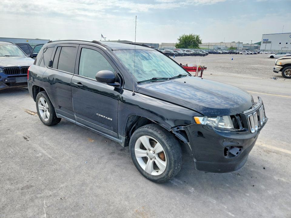 2013 Jeep Compass მანქანა იყიდება აუქციონზე, vin: 1C4NJDEB3DD237150, აუქციონის ნომერი: 62397226
