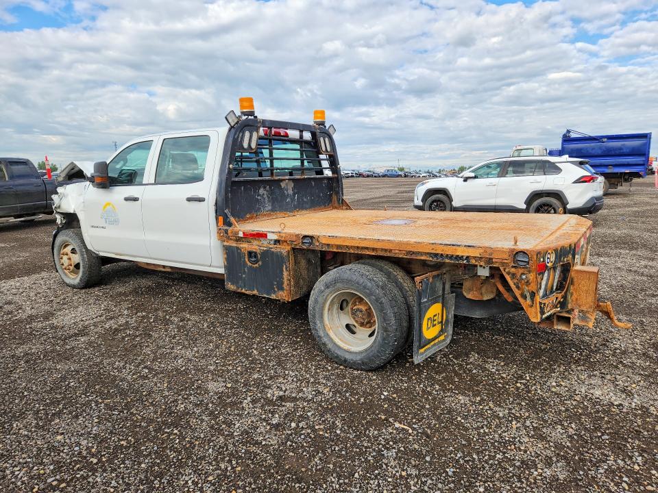 59590136 :رقم المزاد ، 1GB4KYCG8JF154266 vin ، 2018 Chevrolet Silverado مزاد بيع