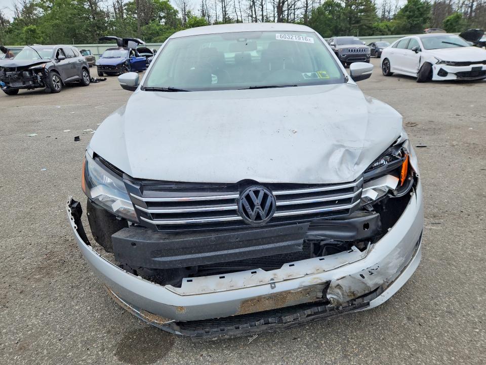 2015 Volkswagen Passat მანქანა იყიდება აუქციონზე, vin: 1VWAT7A33FC070917, აუქციონის ნომერი: 60321916