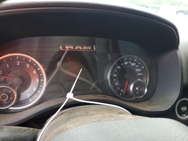 Продаж на аукціоні авто 2022 Ram 1500, vin: 1C6RREBG0NN452049, номер лоту: 62384036