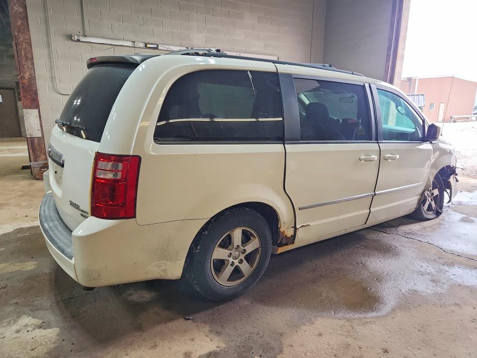 2010 Dodge Grand Caravan მანქანა იყიდება აუქციონზე, vin: 2D4RN5D19AR396481, აუქციონის ნომერი: 61501776