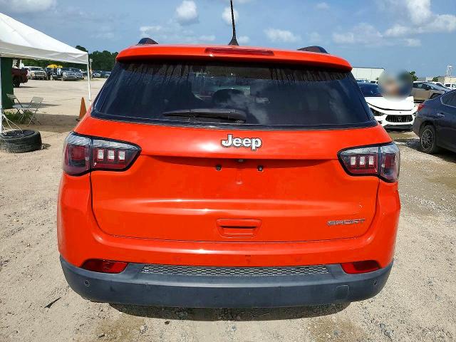 61436636 :رقم المزاد ، 3C4NJCAB4JT272205 vin ، 2018 Jeep Compass مزاد بيع