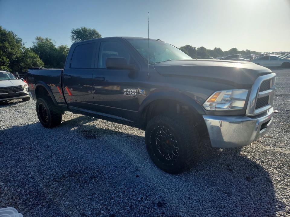 Продажа на аукционе авто 2018 Ram 2500, vin: 3C6UR5CL4JG315477, номер лота: 61780296