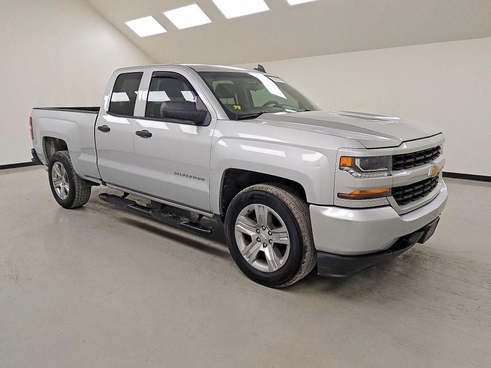 Продаж на аукціоні авто 2018 Chevrolet Silverado, vin: 1GCRCPEC5JZ159393, номер лоту: 58530696