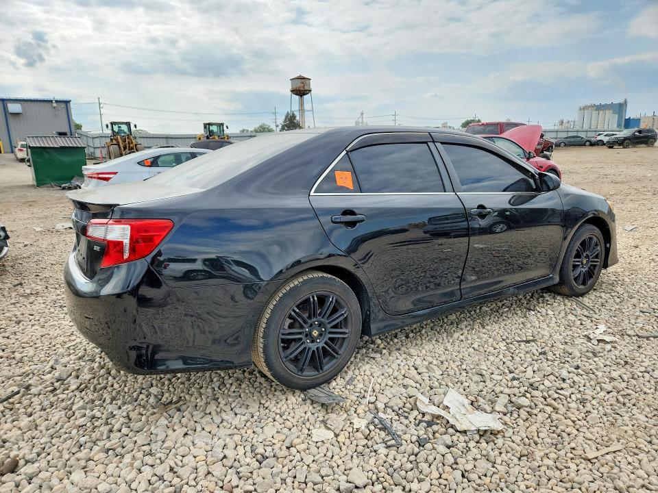 2014 Toyota Camry მანქანა იყიდება აუქციონზე, vin: 4T1BF1FK2EU734947, აუქციონის ნომერი: 62333656