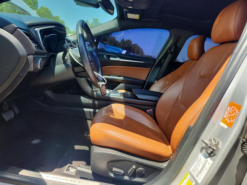 62511416 :رقم المزاد ، 3FA6P0RU5KR138797 vin ، 2019 Ford Fusion مزاد بيع