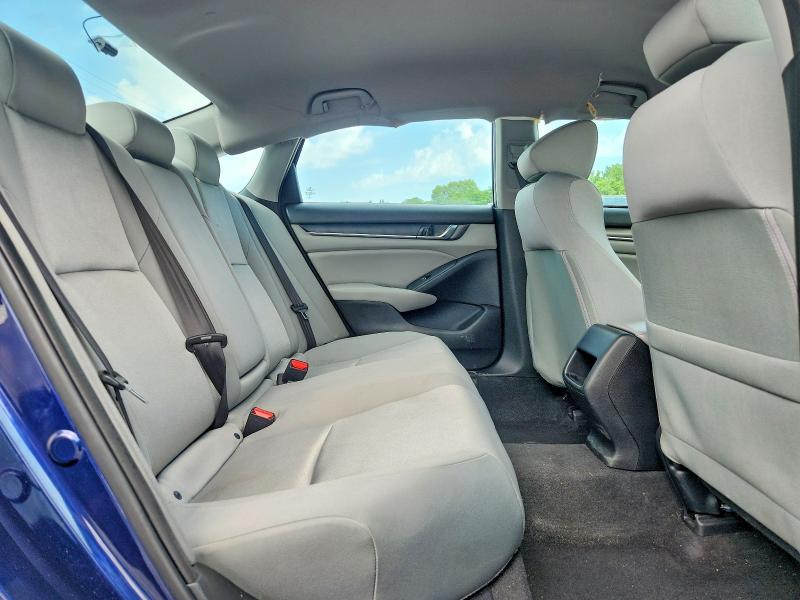 Продажа на аукционе авто 2018 Honda Accord, vin: 1HGCV1F16JA247427, номер лота: 60627216