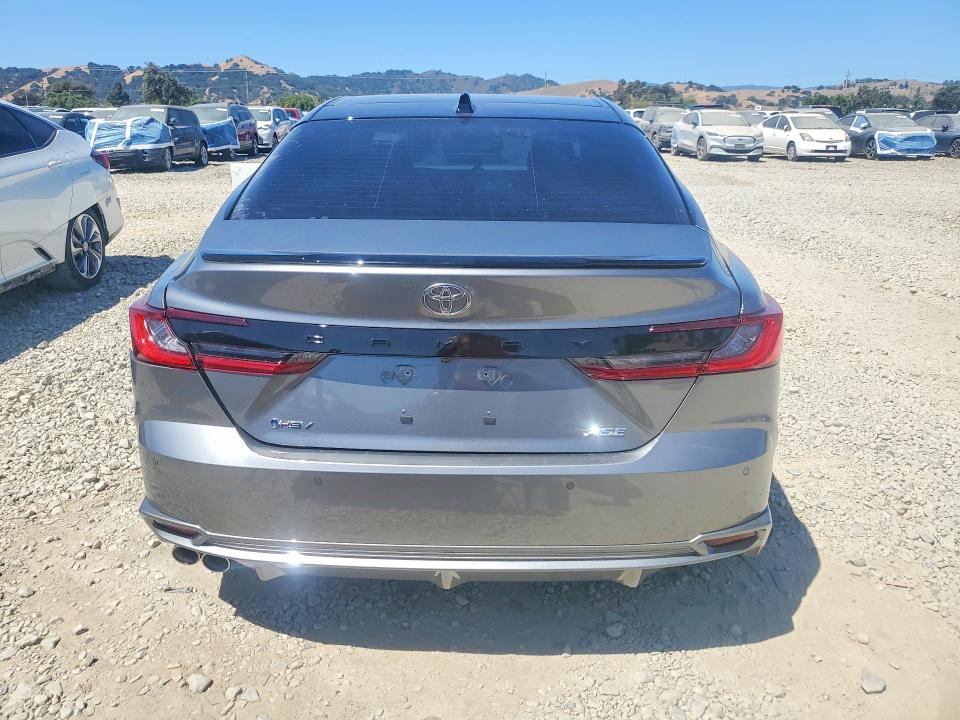 2026 Toyota Camry მანქანა იყიდება აუქციონზე, vin: 4T1DAACKXTU322672, აუქციონის ნომერი: 61130026