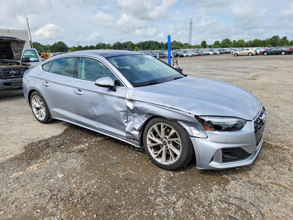 60783216 :رقم المزاد ، WAUABCF58MA063203 vin ، 2021 Audi A5 مزاد بيع