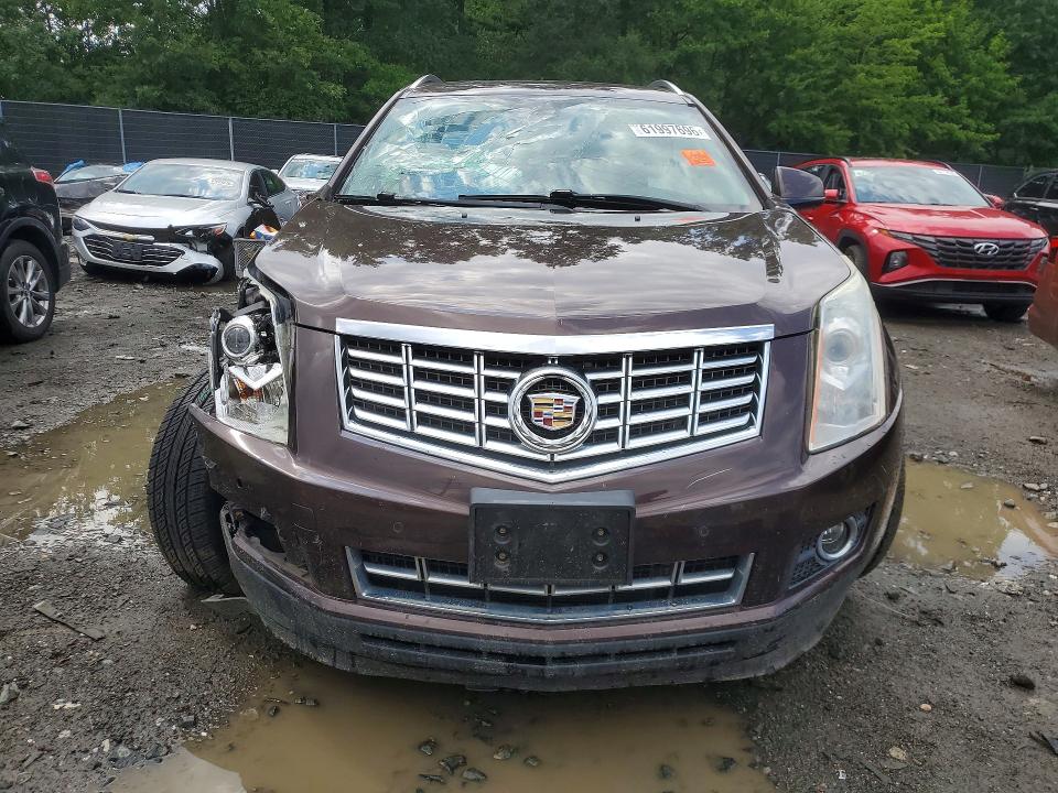 61997696 :رقم المزاد ، 3GYFNFE37FS530074 vin ، 2015 Cadillac Srx مزاد بيع