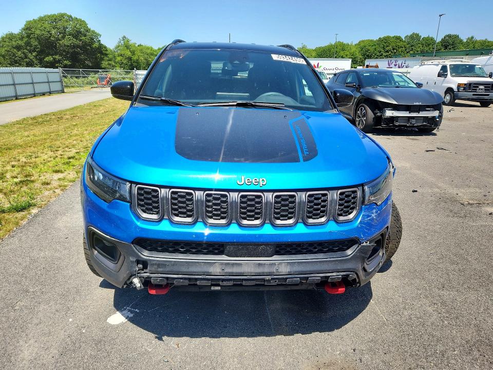 59342496 :رقم المزاد ، 3C4NJDDN9ST557592 vin ، 2025 Jeep Compass مزاد بيع