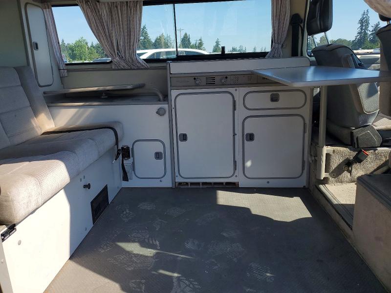 62011966 :رقم المزاد ، WV2ZB0256LG116424 vin ، 1990 Volkswagen Vanagon مزاد بيع