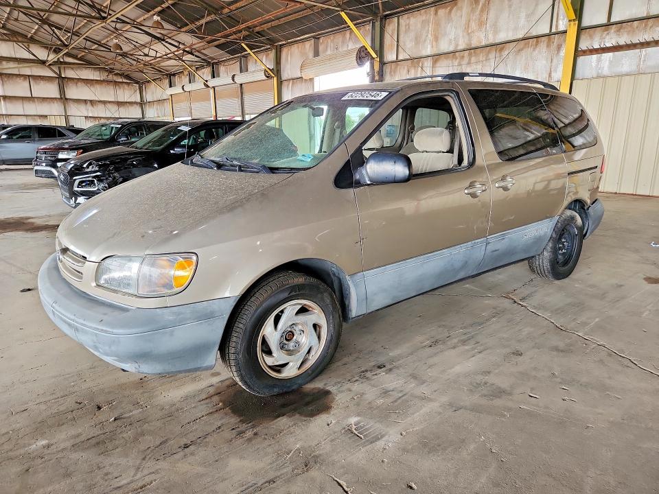 62292546 :رقم المزاد ، 4T3ZF13C5YU268342 vin ، 2000 Toyota Sienna مزاد بيع