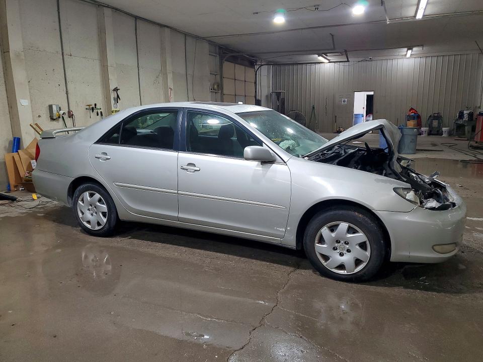 2003 Toyota Camry მანქანა იყიდება აუქციონზე, vin: 4T1BE32K53U699693, აუქციონის ნომერი: 60857786