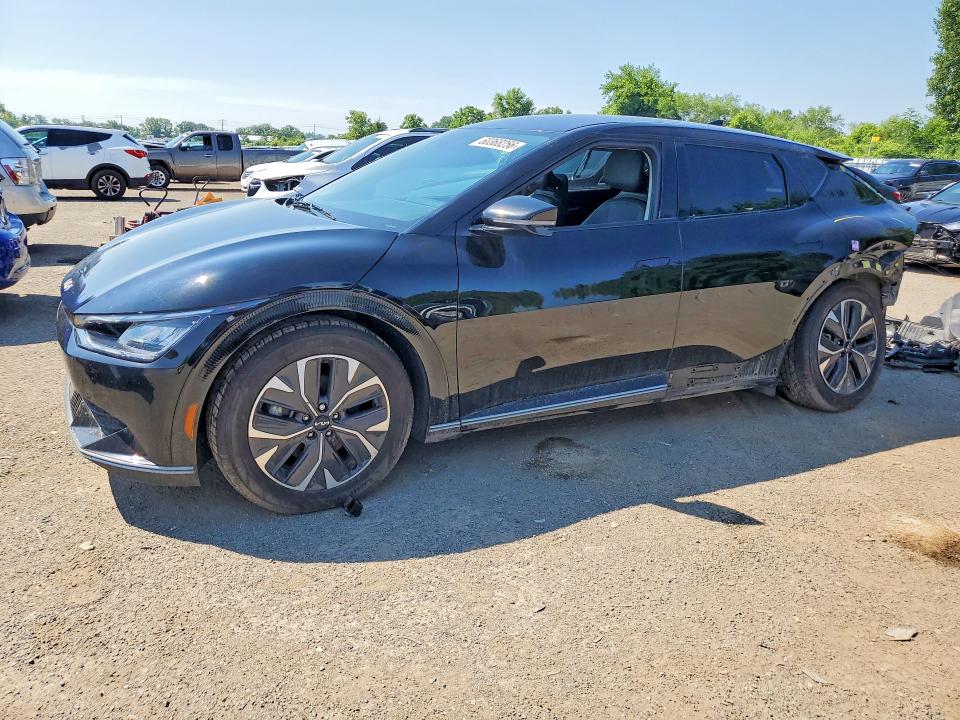 Продажа на аукционе авто 2024 Kia Ev6, vin: KNDC3DLC9R5617298, номер лота: 60368256