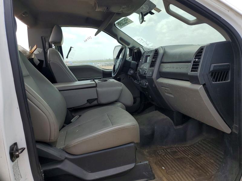 Продаж на аукціоні авто 2019 Ford F550, vin: 1FDUF5GT4KEF21351, номер лоту: 60523896