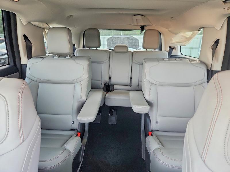 2025 Ford Expedition მანქანა იყიდება აუქციონზე, vin: 1FMJU1H83SEA20060, აუქციონის ნომერი: 61980916