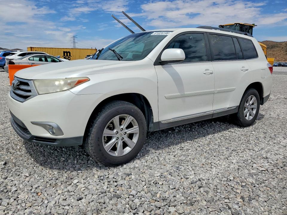 Продажа на аукционе авто 2012 Toyota Highlander, vin: 5TDZK3EH8CS067657, номер лота: 61026196