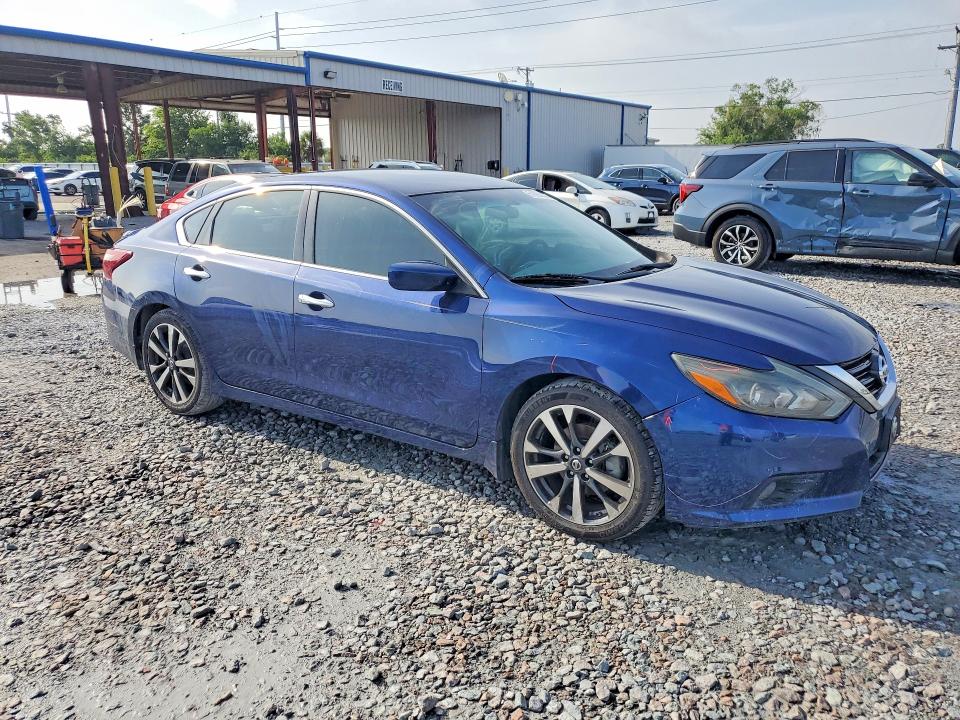2017 Nissan Altima მანქანა იყიდება აუქციონზე, vin: 1N4AL3AP0HC491940, აუქციონის ნომერი: 61692826
