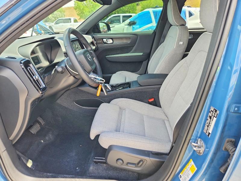 Продажа на аукционе авто 2023 Volvo Xc40, vin: YV4ED3UM9P2072464, номер лота: 61977016