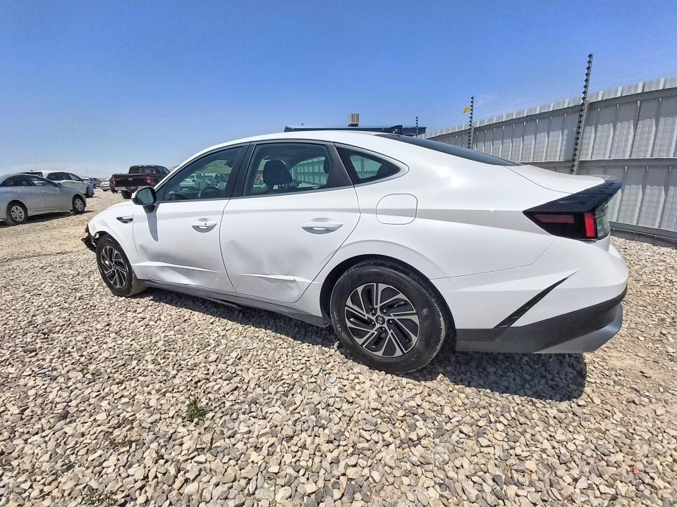61421216 :رقم المزاد ، KMHL24JJ2TA157707 vin ، 2026 Hyundai Sonata Hybrid مزاد بيع