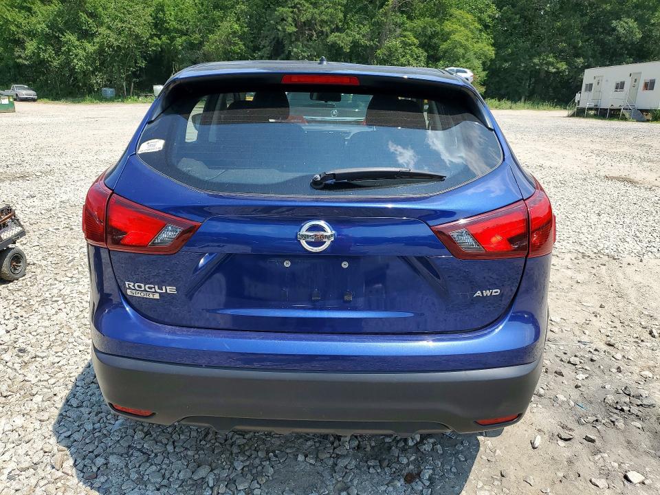 61584206 :رقم المزاد ، JN1BJ1CRXJW266391 vin ، 2018 Nissan Rogue Sport مزاد بيع