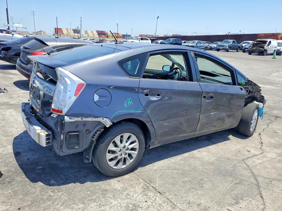 Продаж на аукціоні авто 2014 Toyota Prius Plug-in Hybrid, vin: JTDKN3DP8E3050413, номер лоту: 59776186
