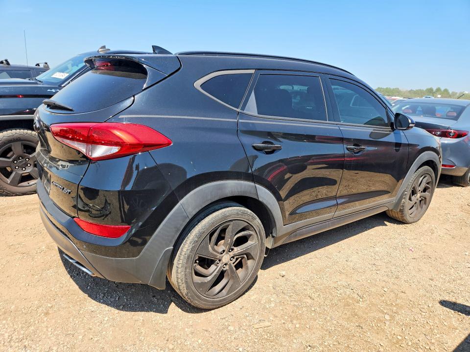 2016 Hyundai Tucson მანქანა იყიდება აუქციონზე, vin: KM8J33A25GU068712, აუქციონის ნომერი: 60775846