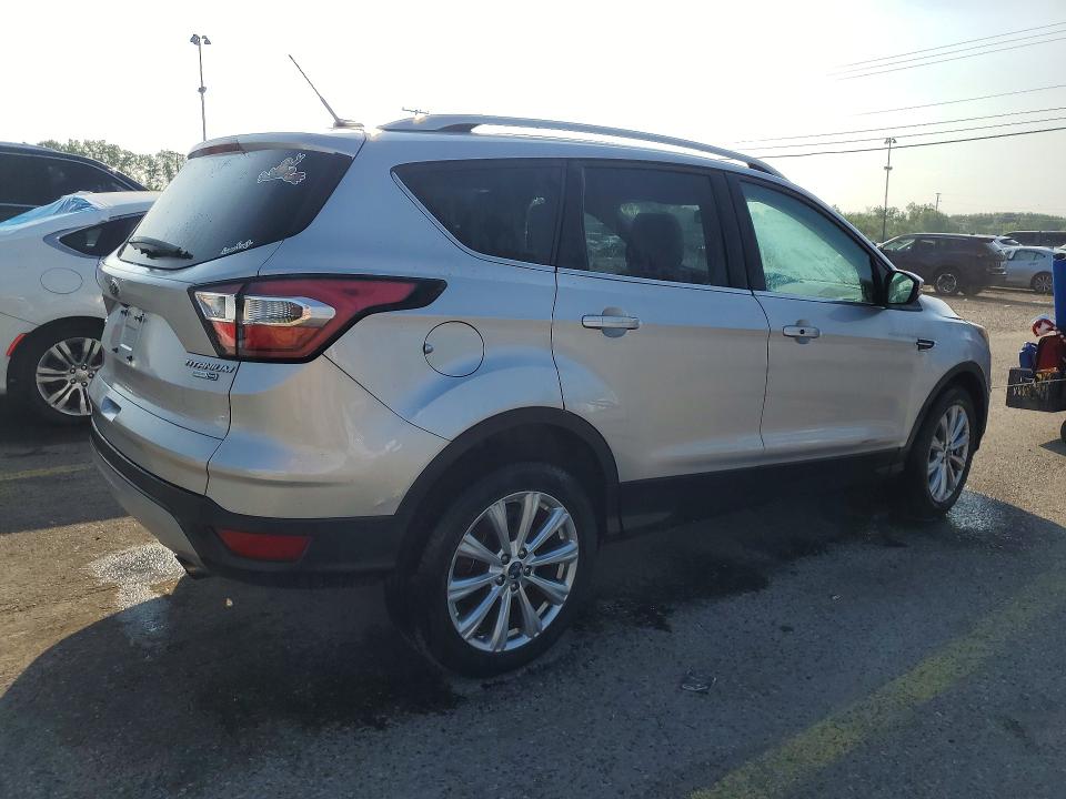 Продаж на аукціоні авто 2017 Ford Escape, vin: 1FMCU9JD1HUC21713, номер лоту: 59765656