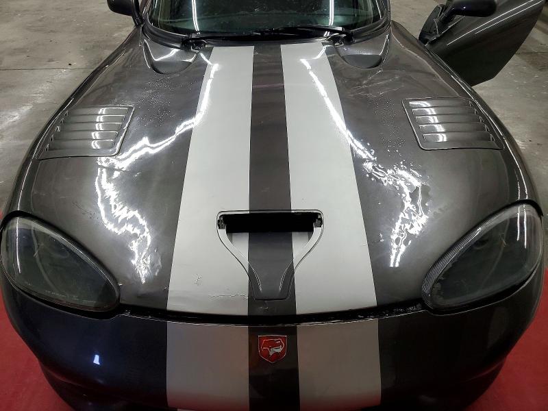 2002 Dodge Viper მანქანა იყიდება აუქციონზე, vin: 1B3ER69E22V101089, აუქციონის ნომერი: 59316196